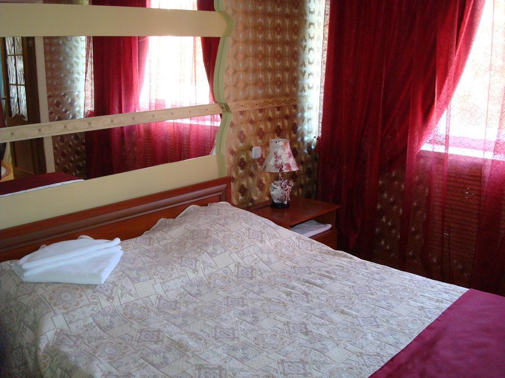 Ust-Kamenogorsk Hotel Ruang foto